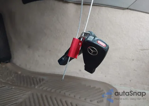 2000 Mercedes-Benz C 230 Kompressor из США, поврежденный, VIN WDBHA24G3YA815994